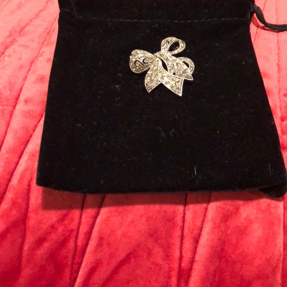 Vintage bow pin - Picture 4 of 6